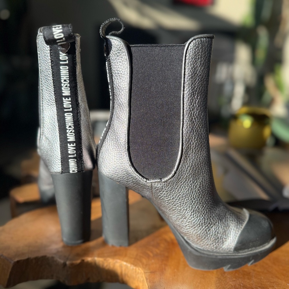 Love Moschino silver boots - Picture 5 of 6